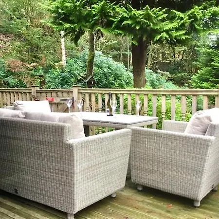 Mistletoe One Luxury With Hot Tub *