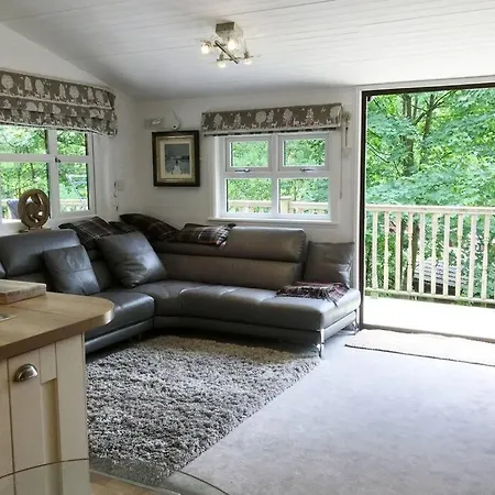 Mistletoe One Luxury With Hot Tub *